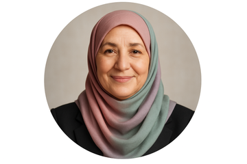 “Circular portrait of a middle-aged Arab woman in her 50s, gentle smile, wearing a hijab in soft pastel tones, studio background, natural realism.”